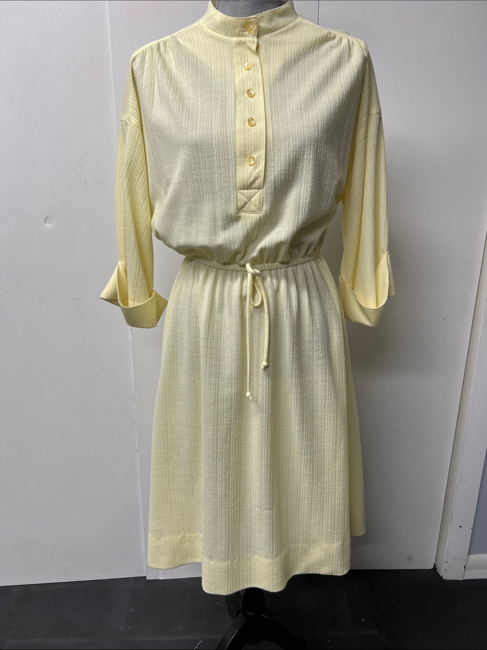 Altogether Fashion Pale Yellow Vintage Midi Dress with Drawstring Waist